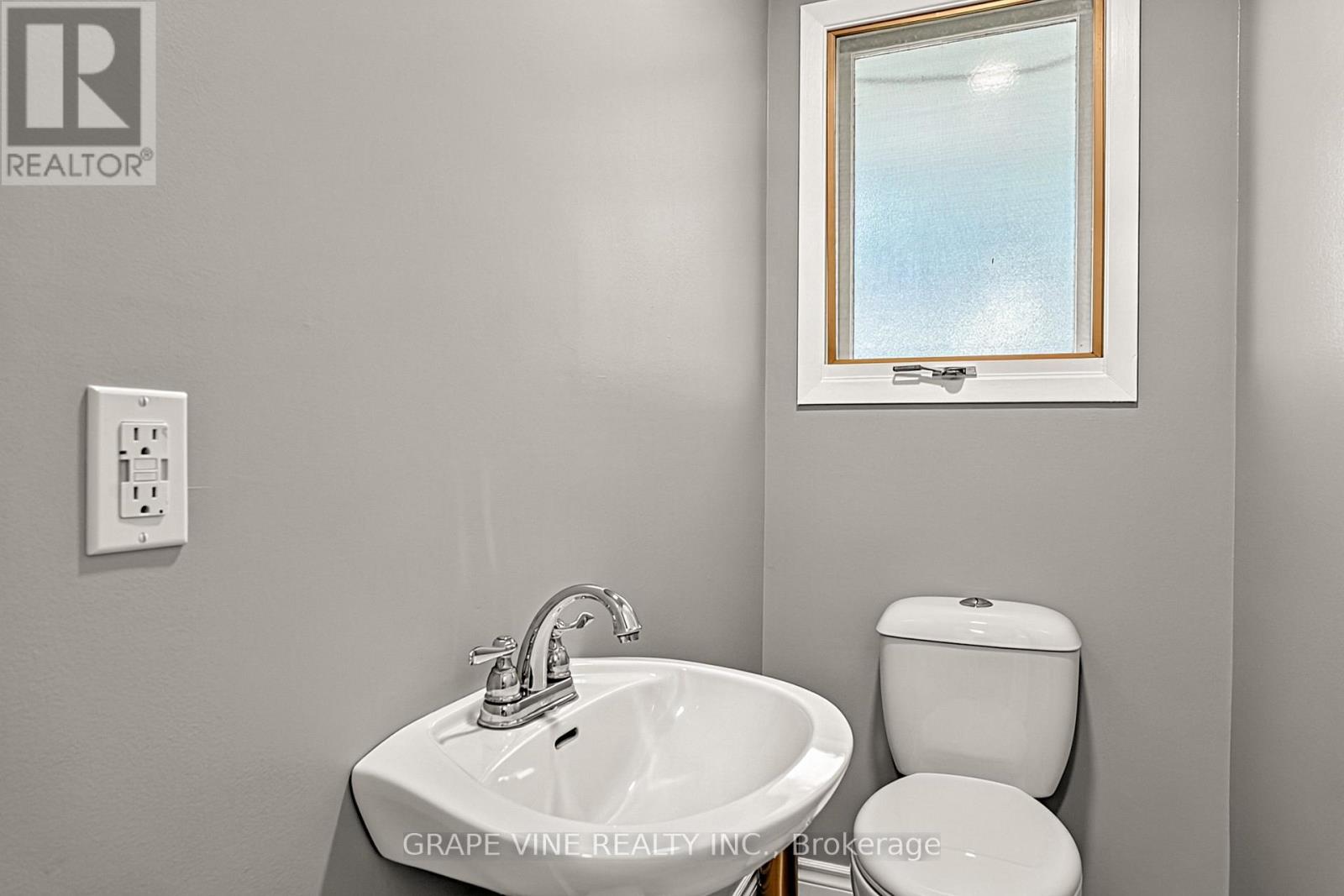1323 FERNWOOD DRIVE, Ottawa. Luxury613. By Peter Sagos - Image 11