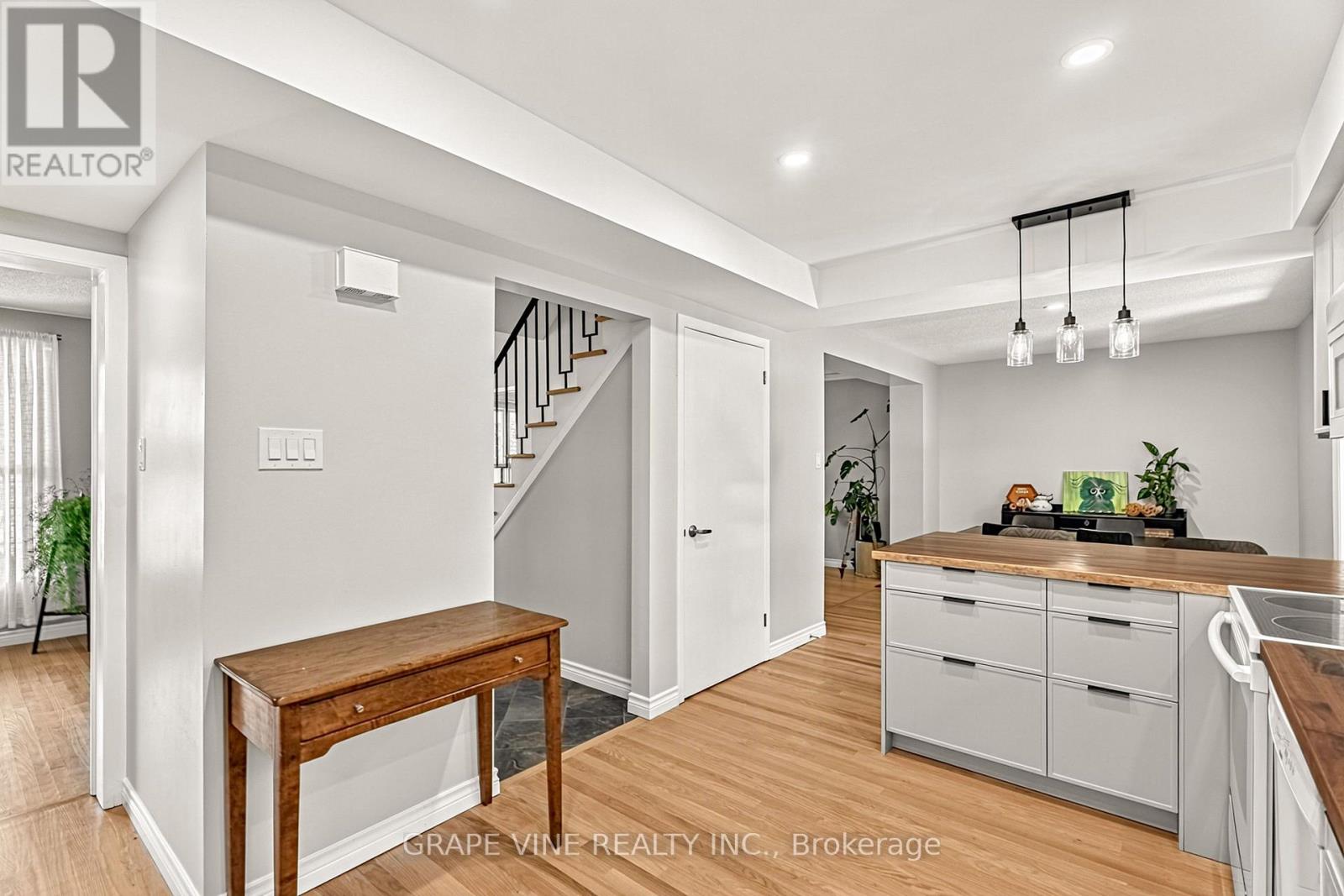 1323 FERNWOOD DRIVE, Ottawa. Luxury613. By Peter Sagos - Image 16