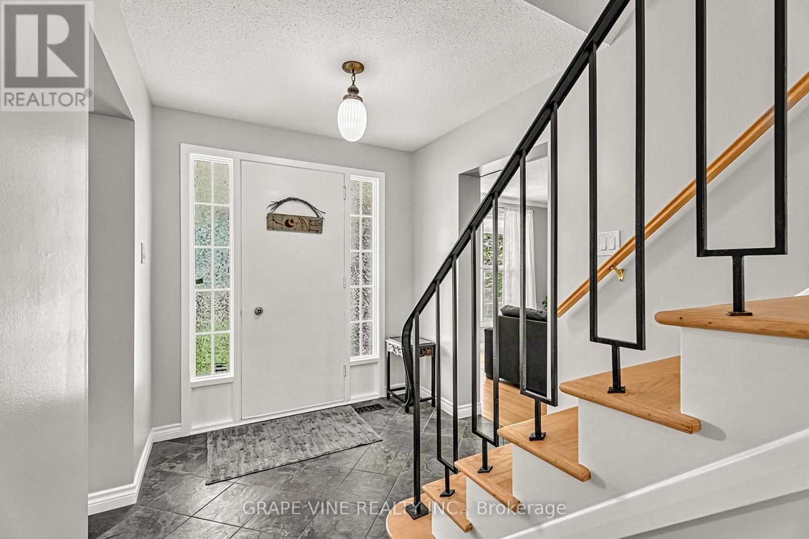 1323 FERNWOOD DRIVE, Ottawa — photo 7