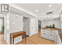 1323 Fernwood Drive, Ottawa, ON K1V7J8 Photo 16