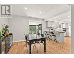1323 Fernwood Drive, Ottawa, ON K1V7J8 Photo 18