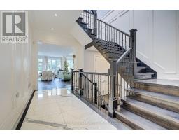 153 Lawrence Avenue, Richmond Hill, ON L4C1Z4 Photo 15