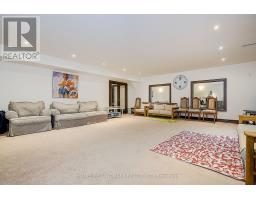 153 Lawrence Avenue, Richmond Hill, ON L4C1Z4 Photo 31