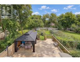 153 Lawrence Avenue, Richmond Hill, ON L4C1Z4 Photo 34