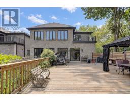 153 Lawrence Avenue, Richmond Hill, ON L4C1Z4 Photo 37
