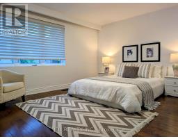 32 Ashmount Crescent, Toronto, ON M9R1C7 Photo 15