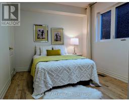 32 Ashmount Crescent, Toronto, ON M9R1C7 Photo 17