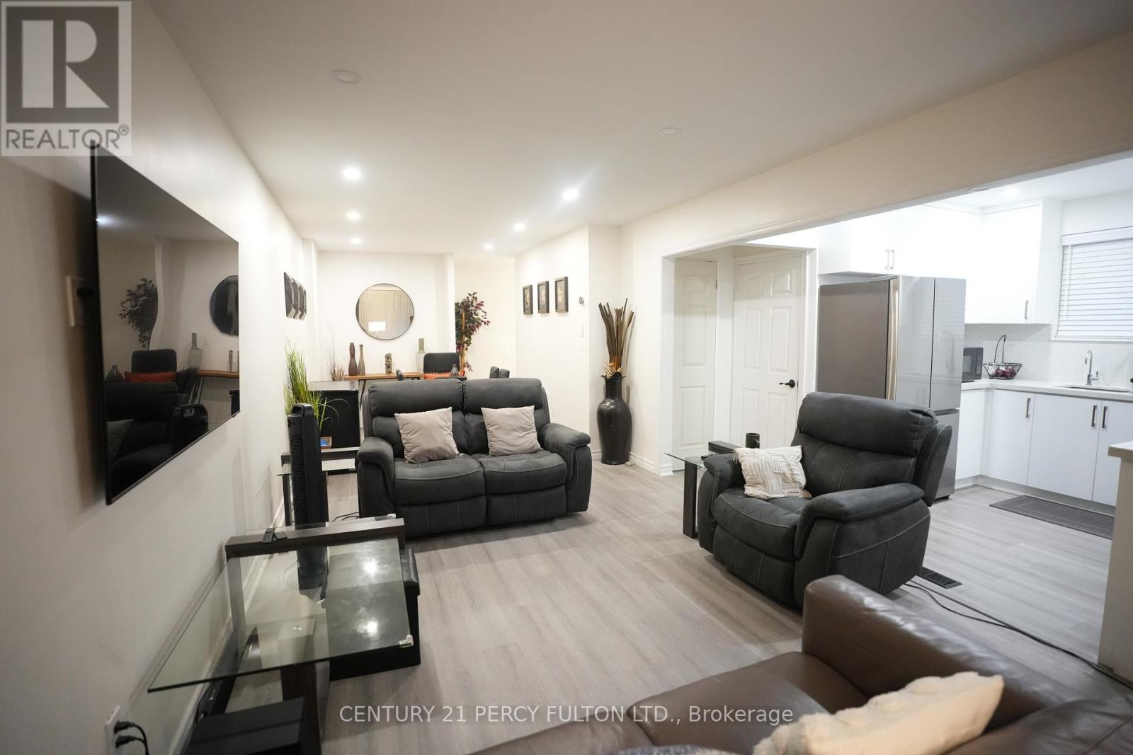 117 CORDELLA AVENUE, Toronto (Rockcliffe-Smythe) — photo 3