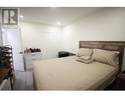 117 Cordella Avenue, Toronto, ON M6N2K1 Photo 8