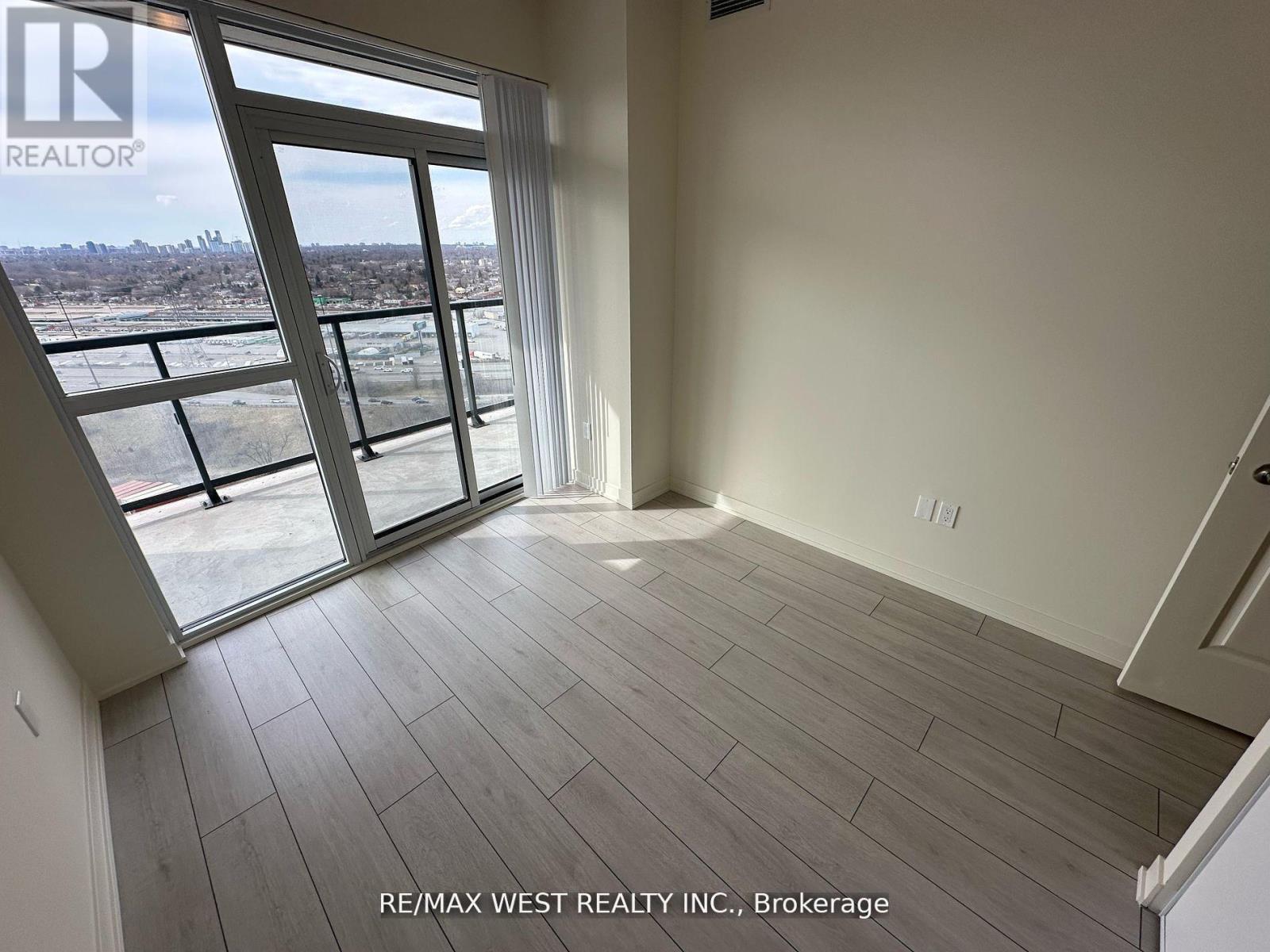 2511 - 38 ANNIE CRAIG DRIVE, Toronto (Mimico) — photo 9