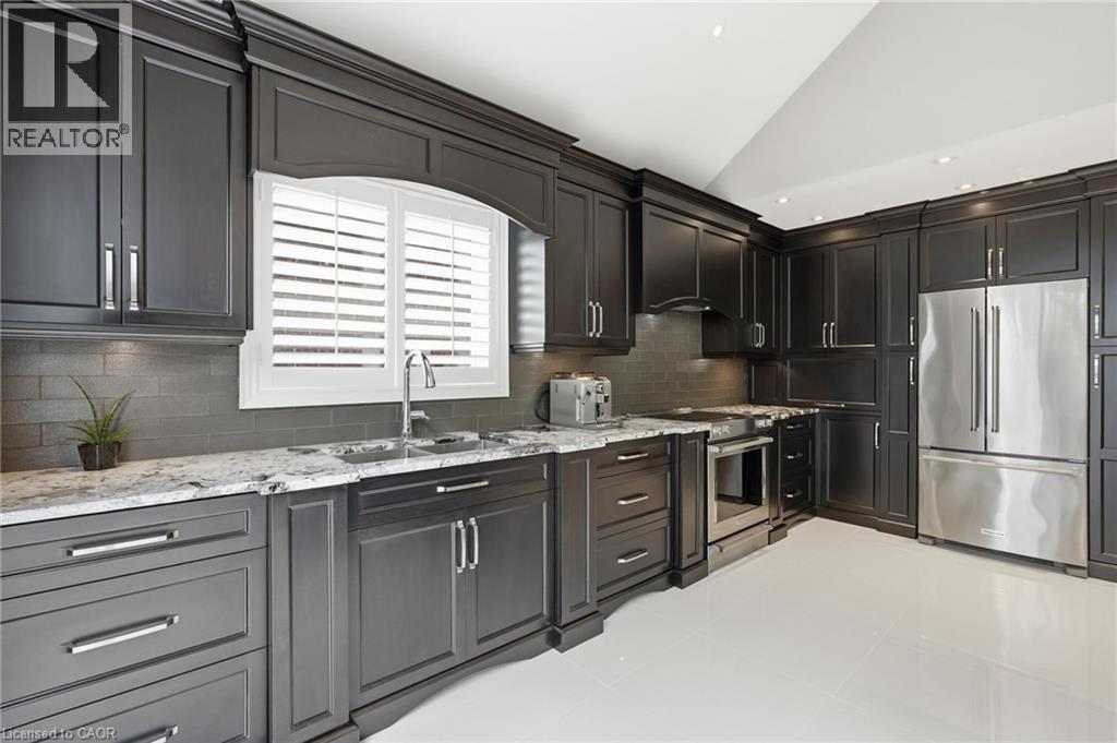 46 DARROW Drive - Image 16