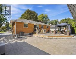15 Linton Place, Kitchener, ON N2B2K1 Photo 41