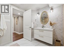 15 Linton Place, Kitchener, ON N2B2K1 Photo 34