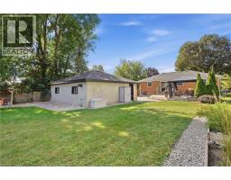 15 Linton Place, Kitchener, ON N2B2K1 Photo 47