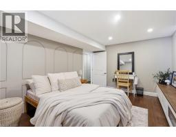 15 Linton Place, Kitchener, ON N2B2K1 Photo 31