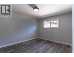 2323 Vale Avenue, Lumby, BC V0E2G0 Photo 14