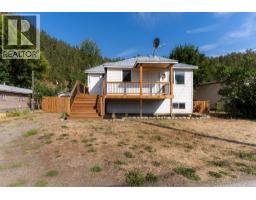 2323 Vale Avenue, Lumby, BC V0E2G0 Photo 37