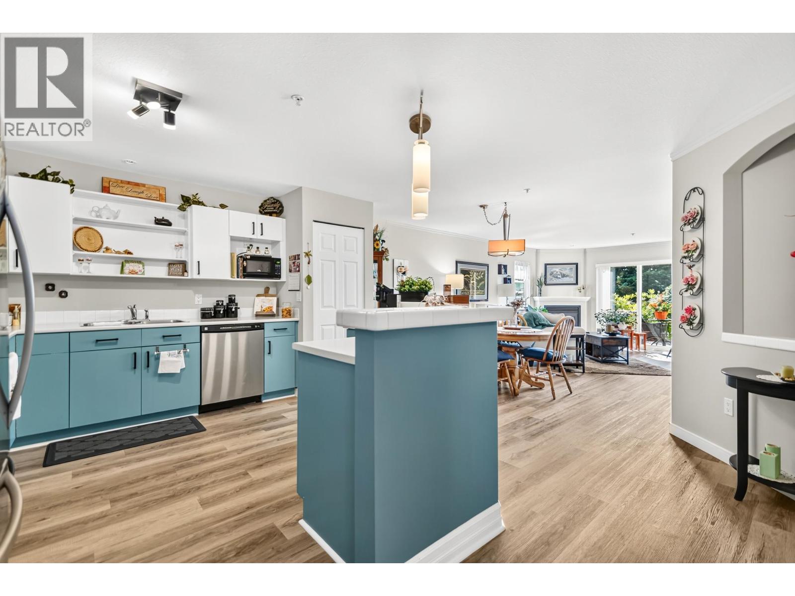 126 5711 EBBTIDE STREET, Sechelt