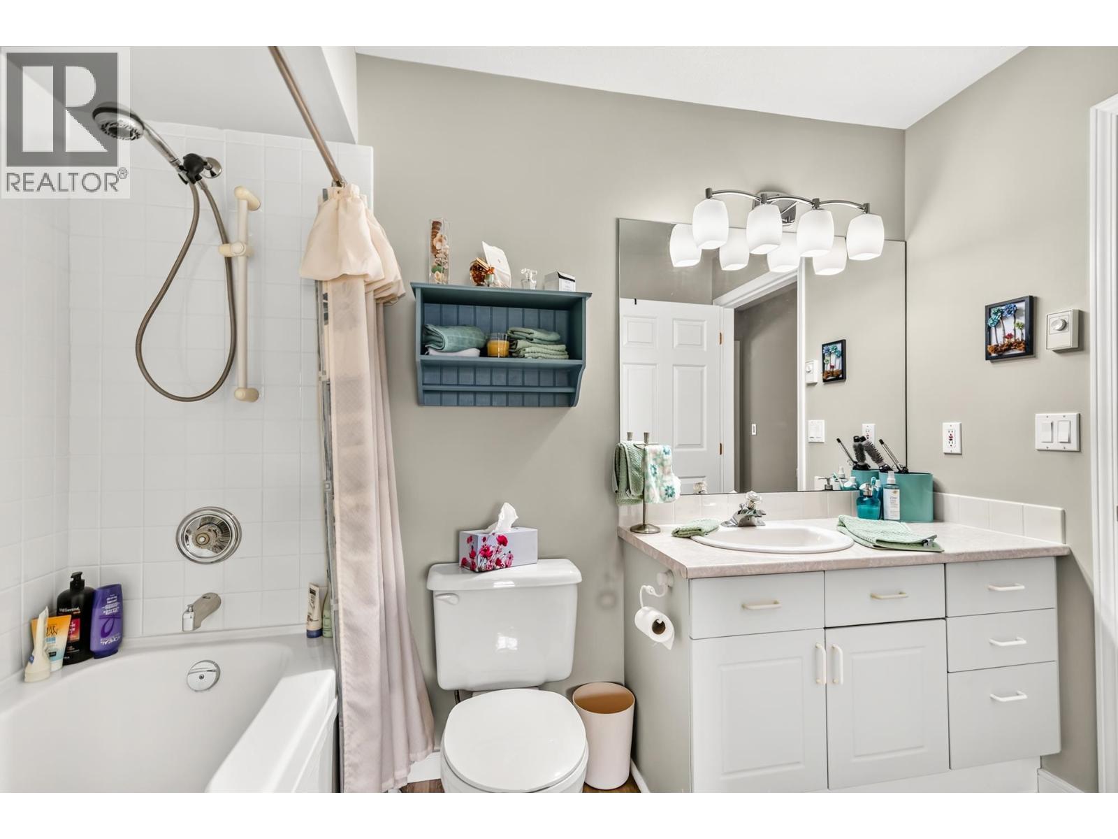 126 5711 EBBTIDE STREET, Sechelt