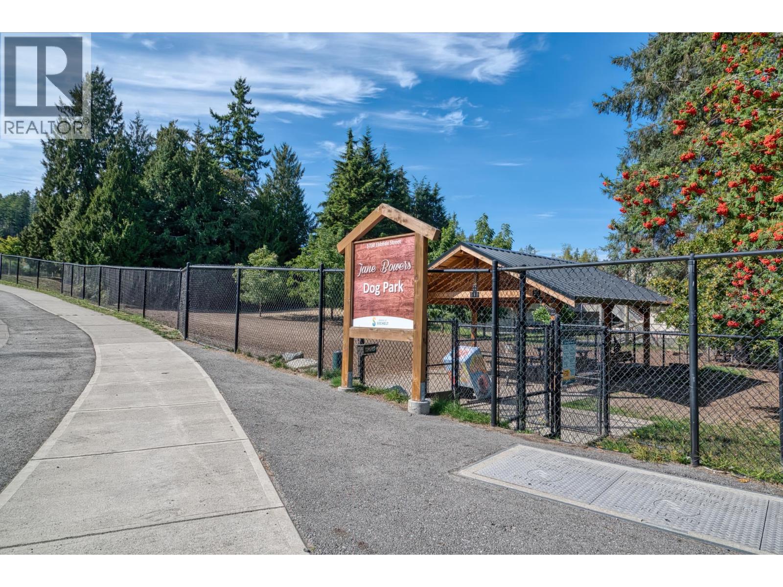 126 5711 EBBTIDE STREET, Sechelt