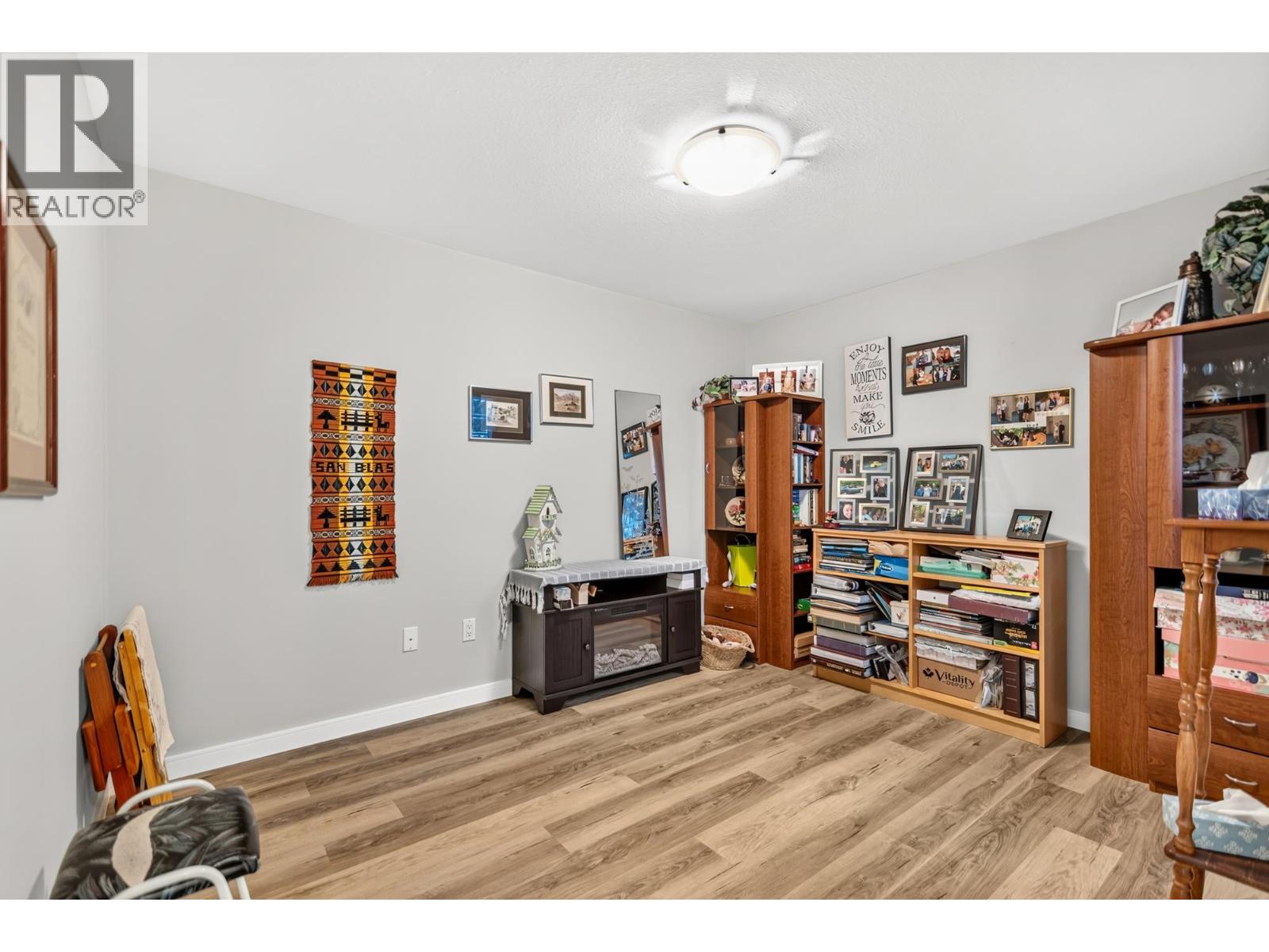 126 5711 EBBTIDE STREET, Sechelt