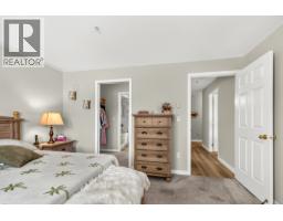 126 5711 Ebbtide Street, Sechelt, BC V7Z0J5 Photo 13