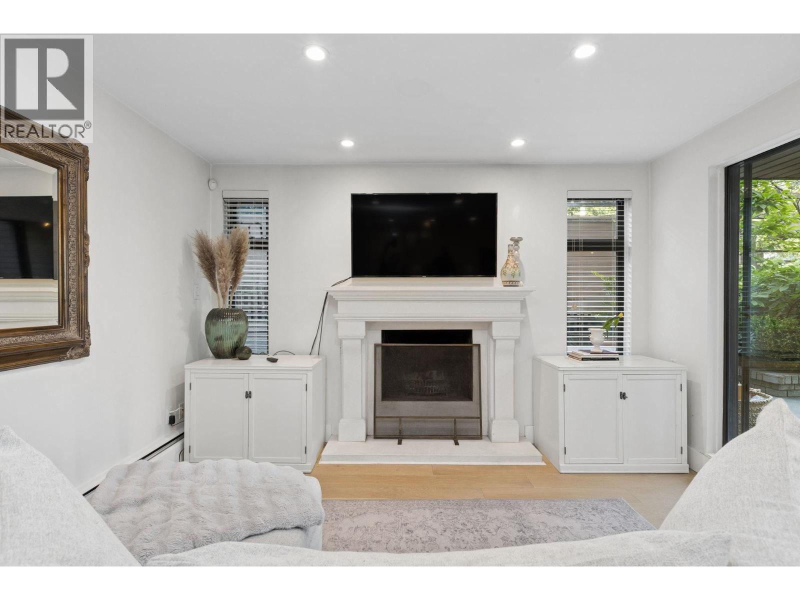 104 2211 WEST 2ND AVE, Vancouver