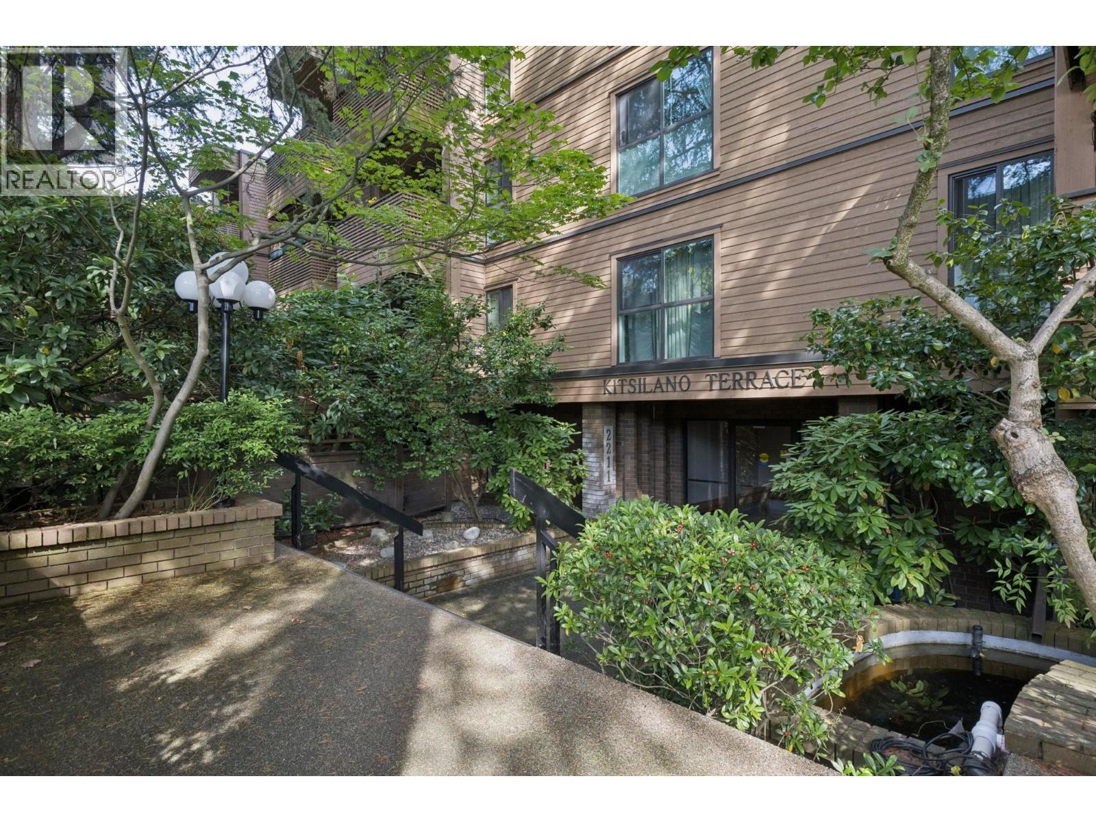 104 2211 WEST 2ND AVE, Vancouver