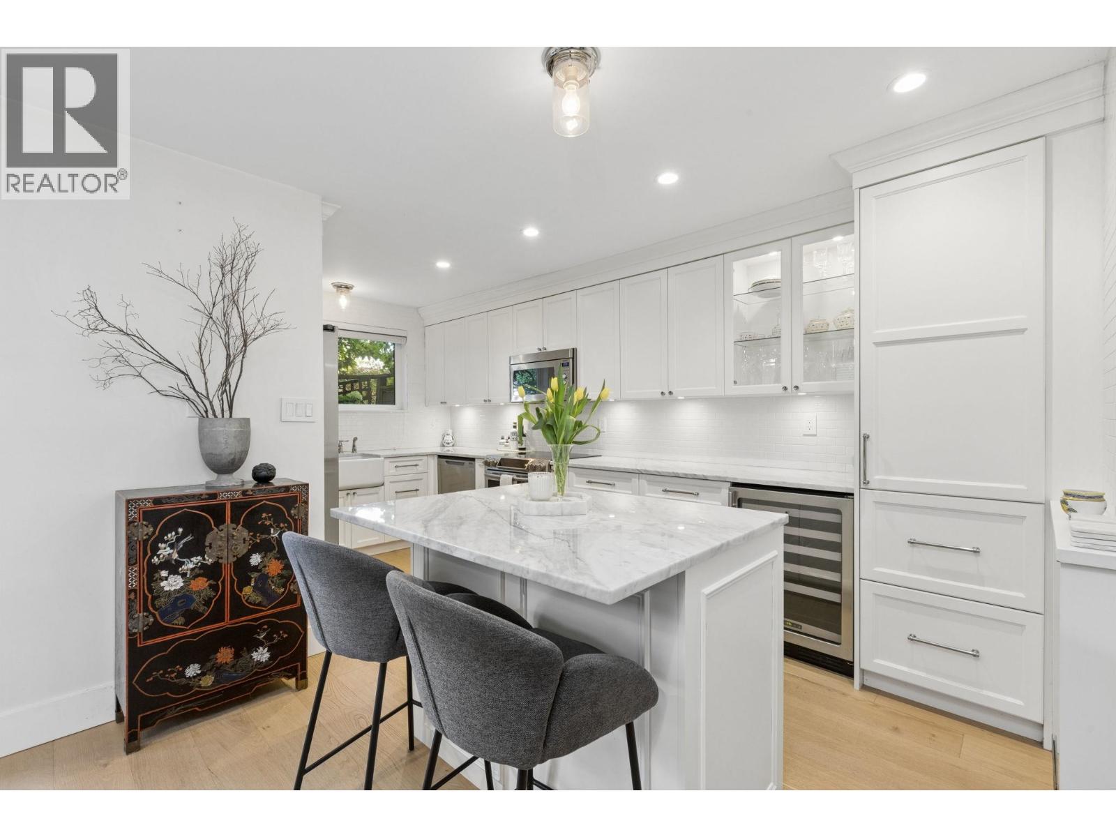 104 2211 WEST 2ND AVE, Vancouver