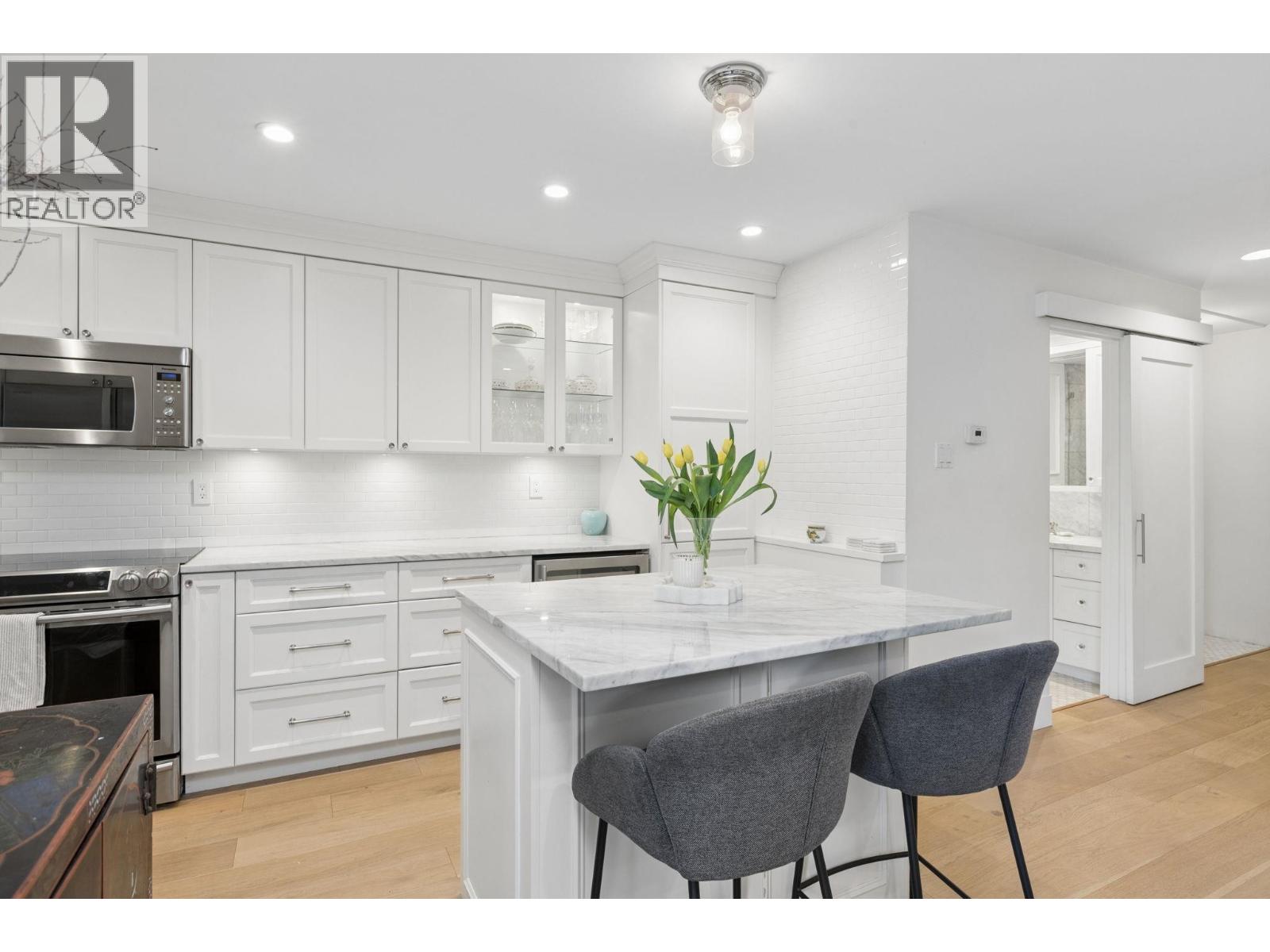 104 2211 WEST 2ND AVE, Vancouver