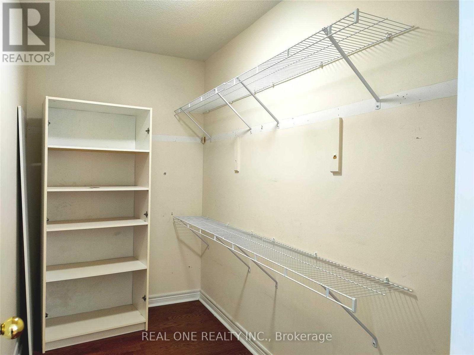 16 HAMMERSLY BOULEVARD, Markham (Wismer) — photo 9