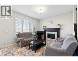 Primary Bedroom - 215 Redstone Heights Ne, Calgary, AB T3N0T9 Photo 10