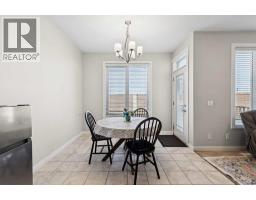 Kitchen - 215 Redstone Heights Ne, Calgary, AB T3N0T9 Photo 14