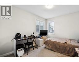 215 Redstone Heights Ne, Calgary, AB T3N0T9 Photo 25