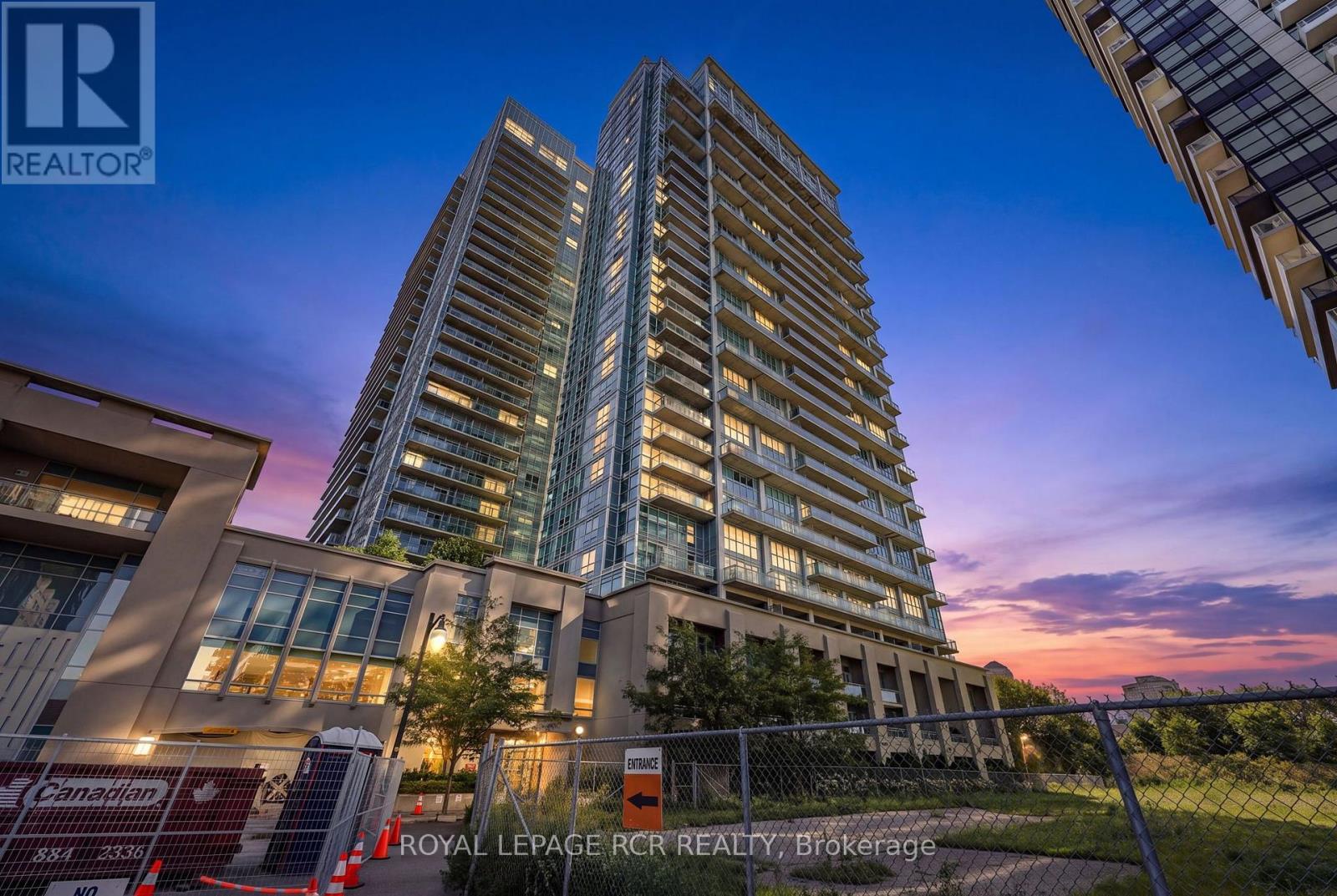 1022 - 165 LEGION ROAD N, Toronto (Mimico)