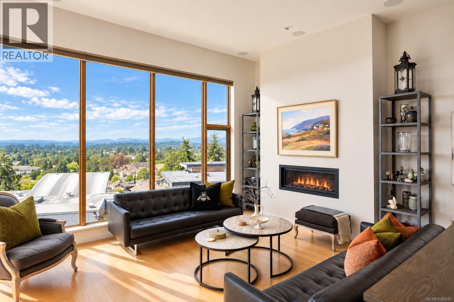 4022 Rainbow Hill Lane, Saanich — photo 2