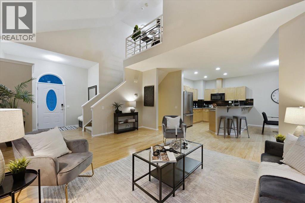 47 Patterson Hill SW, Calgary — photo 2