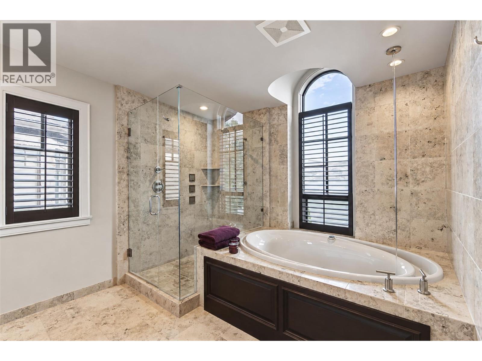 3673 Green Bay Landing - Image 72