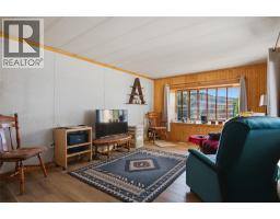 Living room - 1352 Douglas Street, Merritt, BC V1K1C9 Photo 6