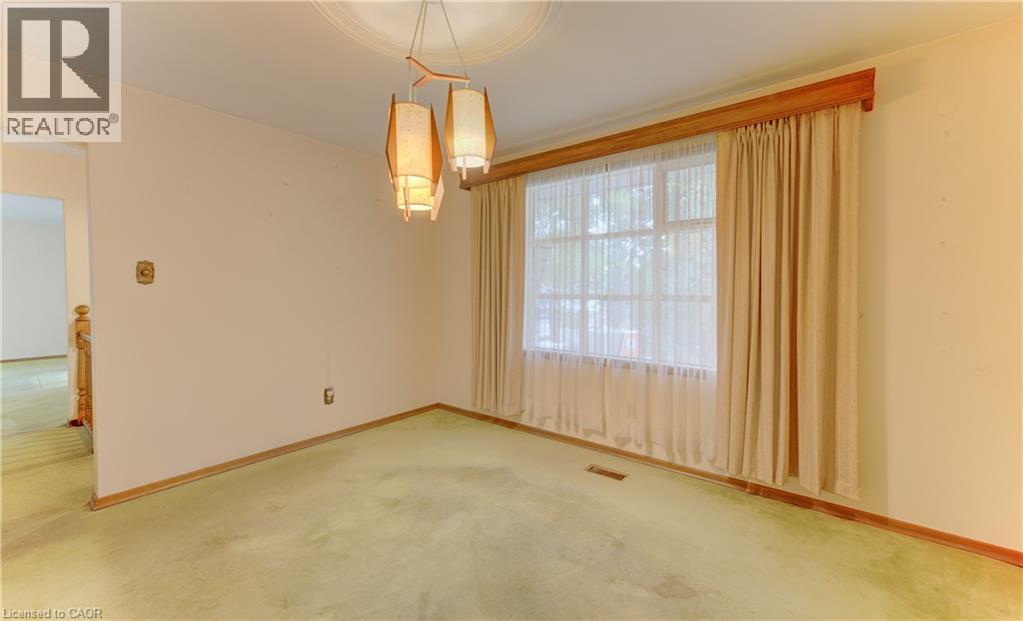 350 COLERIDGE Place - Image 12