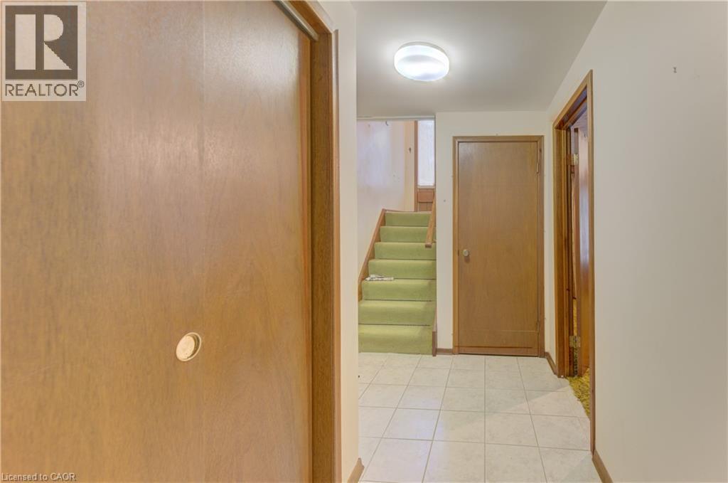 350 COLERIDGE Place - Image 29