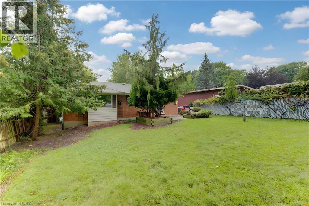350 COLERIDGE Place - 43