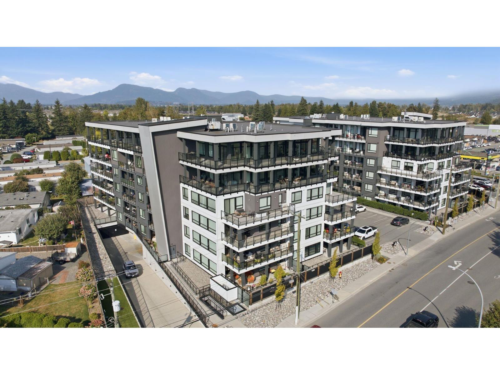 106 45745 WATSON ROAD, Sardis South, Chilliwack — photo 1