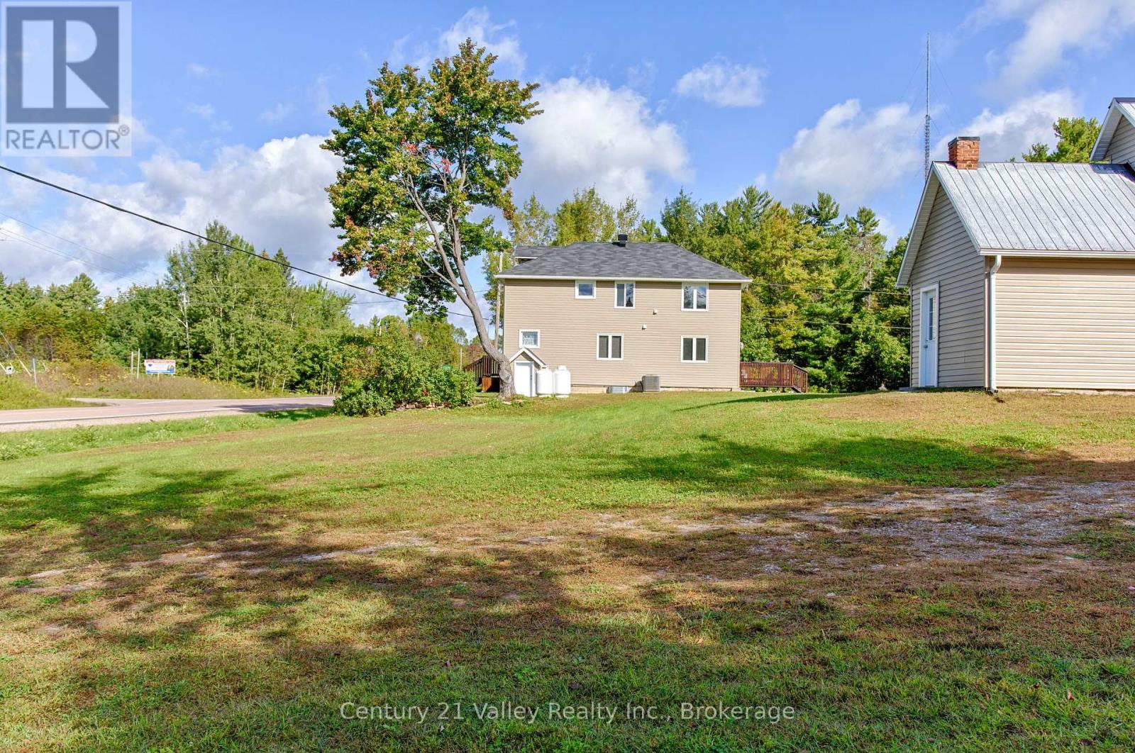 387 SELL ROAD, North Algona Wilberforce — photo 9