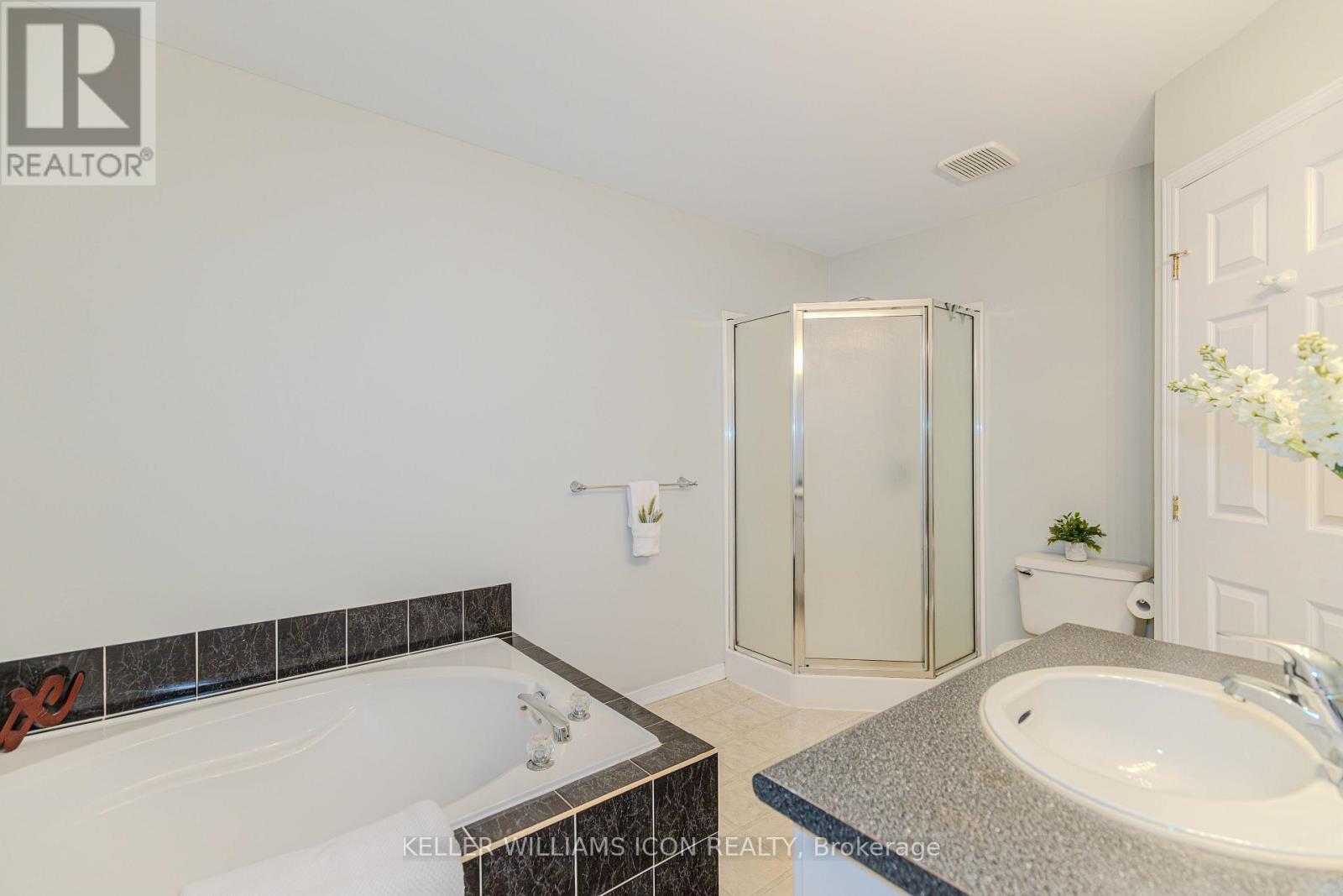 50 MALHOTRA COURT, Ottawa. Luxury613. By Peter Sagos - Image 29