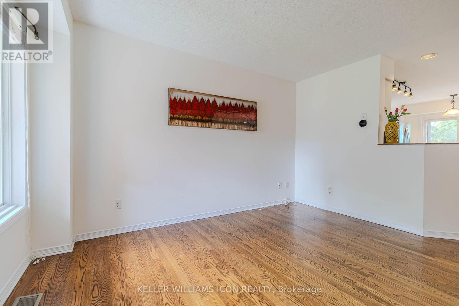 50 MALHOTRA COURT, Ottawa — photo 9