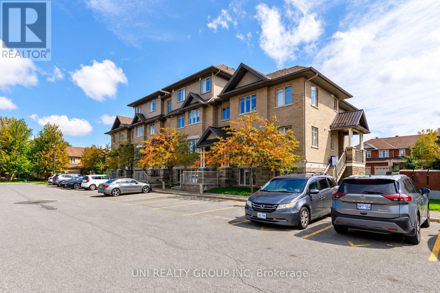B - 40 TAYSIDE PRIVATE, Ottawa — photo 3