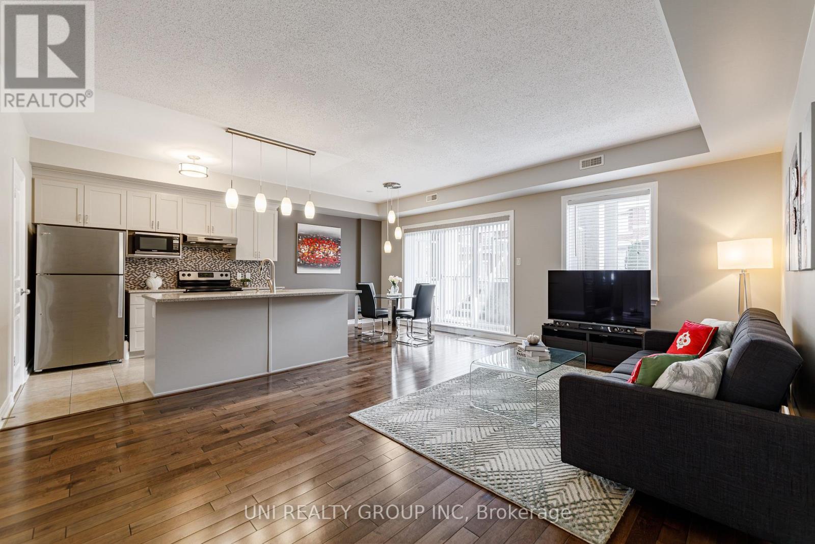 B - 40 TAYSIDE PRIVATE, Ottawa — photo 8
