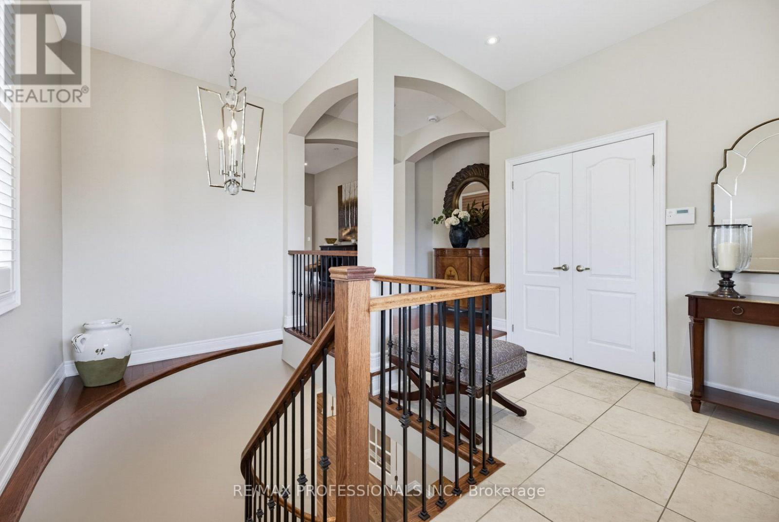 120 ISERNIA CRESCENT, Vaughan (Vellore Village) — photo 6