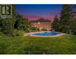 14 Meadow Heights Court, Vaughan, ON L4J1V6 Photo 11